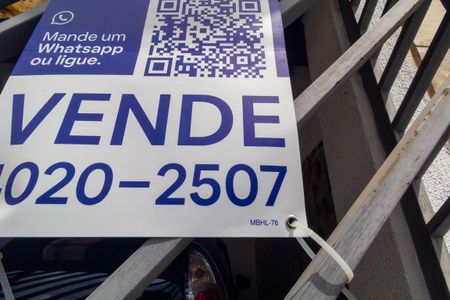 Casa à venda com 122m², 2 quartos e 2 vagasPlaca