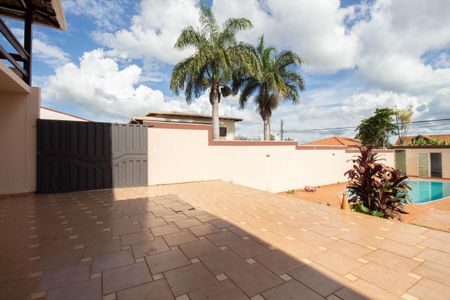 Casa de condomínio para alugar com 400m², 4 quartos e 5 vagasPiscina