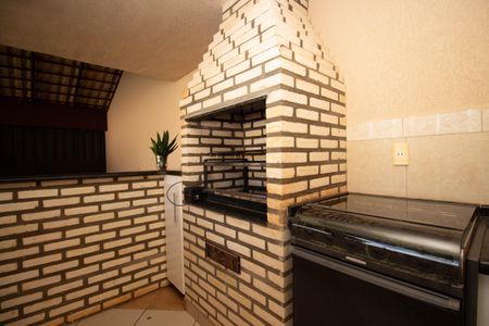 Casa de condomínio para alugar com 400m², 4 quartos e 5 vagasChurrasqueira