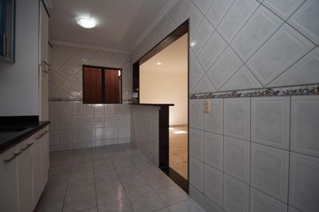 Casa de condomínio para alugar com 400m², 4 quartos e 5 vagasCozinha