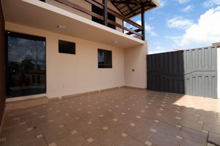 Casa de condomínio para alugar com 400m², 4 quartos e 5 vagasPiscina