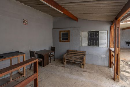 Varanda  de casa para alugar com 1 quarto, 50m² em Parque Santo Antonio (nova Veneza), Sumaré