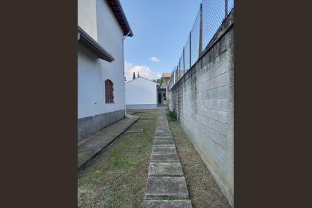 Casa à venda com 720m², 3 quartos e 4 vagas Casa à venda com 720m², 3 quartos e 4 vagasÁrea externa