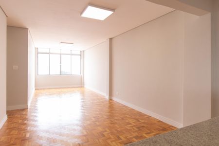 Sala de apartamento à venda com 3 quartos, 120m² em Cambuci, São Paulo