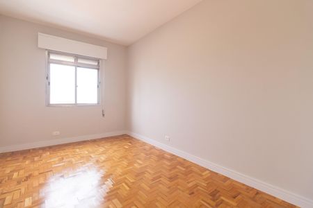 Apartamento à venda com 120m², 3 quartos e 1 vaga Apartamento à venda com 120m², 3 quartos e 1 vagaQuarto