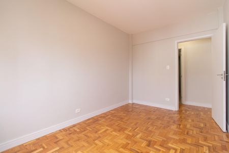 Apartamento à venda com 120m², 3 quartos e 1 vaga Apartamento à venda com 120m², 3 quartos e 1 vagaQuarto