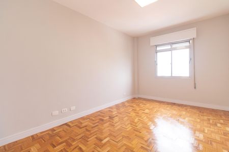 Apartamento à venda com 120m², 3 quartos e 1 vaga Apartamento à venda com 120m², 3 quartos e 1 vagaQuarto 2