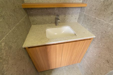 Apartamento à venda com 120m², 3 quartos e 1 vaga Apartamento à venda com 120m², 3 quartos e 1 vagaBanheiro da Suíte