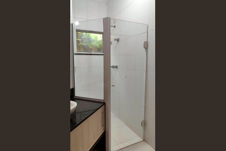 Casa de condomínio para alugar com 151m², 3 quartos e 2 vagas