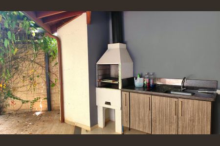 Casa de condomínio para alugar com 151m², 3 quartos e 2 vagas