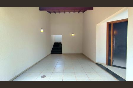 Casa de condomínio para alugar com 151m², 3 quartos e 2 vagas