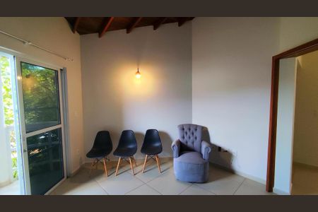 Casa de condomínio para alugar com 151m², 3 quartos e 2 vagas