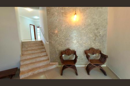 Casa de condomínio para alugar com 151m², 3 quartos e 2 vagas