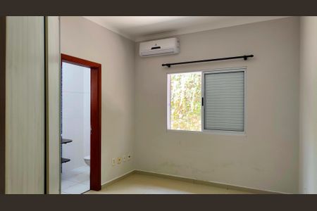 Casa de condomínio para alugar com 151m², 3 quartos e 2 vagas