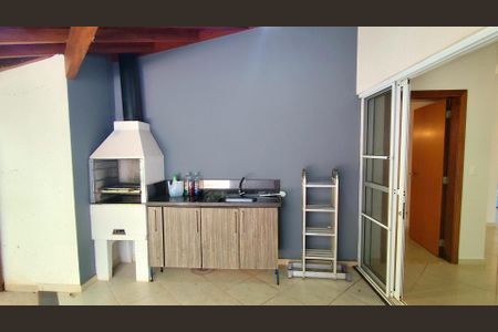 Casa de condomínio para alugar com 151m², 3 quartos e 2 vagas