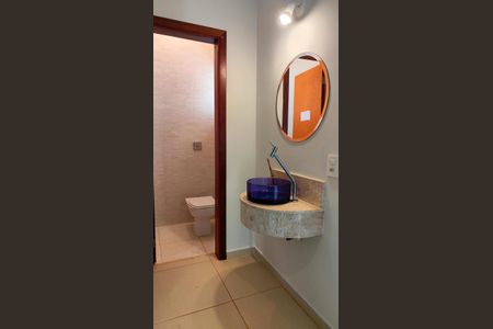 Casa de condomínio para alugar com 151m², 3 quartos e 2 vagas