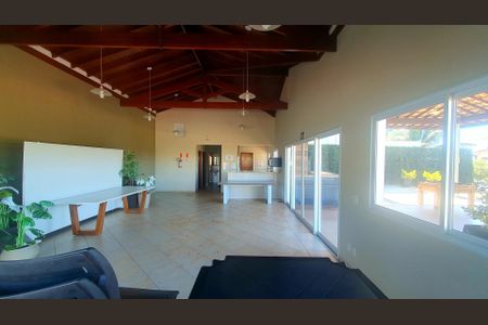 Casa de condomínio para alugar com 151m², 3 quartos e 2 vagas