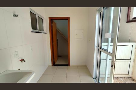 Casa de condomínio para alugar com 151m², 3 quartos e 2 vagas