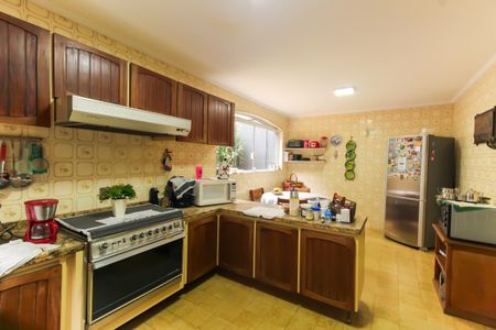 Casa para alugar com 256m², 3 quartos e 2 vagasCozinha