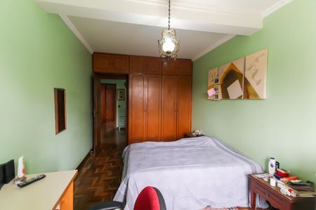 Casa para alugar com 256m², 3 quartos e 2 vagasQuarto 1