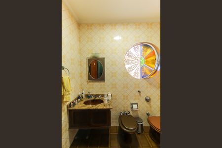 Casa para alugar com 256m², 3 quartos e 2 vagasBanheiro