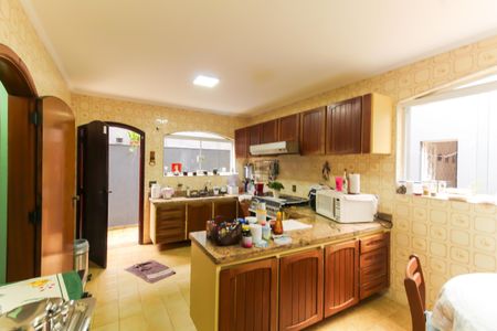 Casa para alugar com 256m², 3 quartos e 2 vagasCozinha