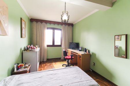 Casa para alugar com 256m², 3 quartos e 2 vagasQuarto 1