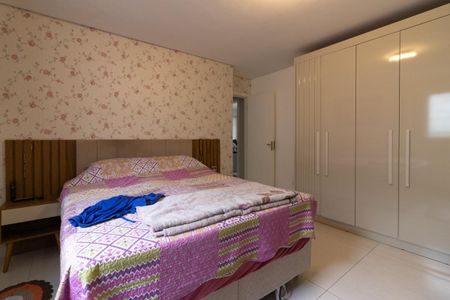 Casa à venda com 300m², 3 quartos e 2 vagasSuíte