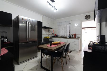 Casa à venda com 300m², 3 quartos e 2 vagasCozinha