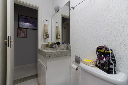 Casa à venda com 300m², 3 quartos e 2 vagasBanheiro