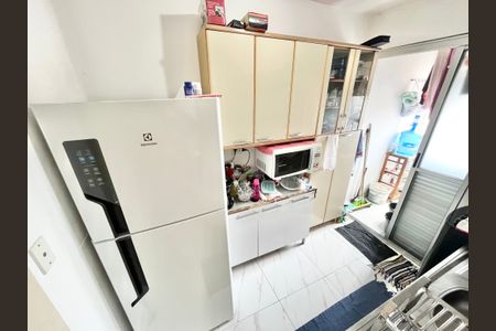 Apartamento para alugar com 68m², 2 quartos e 1 vaga Apartamento para alugar com 68m², 2 quartos e 1 vagaCozinha