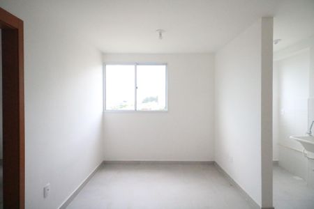 Sala de apartamento para alugar com 2 quartos, 38m² em Vila Palmares, São Caetano do Sul