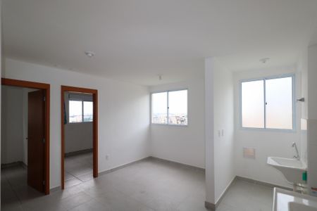 Sala de apartamento para alugar com 2 quartos, 38m² em Vila Palmares, São Caetano do Sul