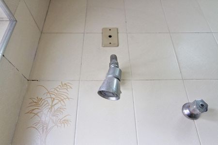 Casa à venda com 130m², 3 quartos e 2 vagasBanheiro