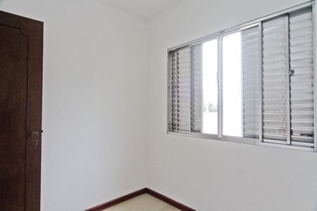 Casa à venda com 130m², 3 quartos e 2 vagasQuarto 2