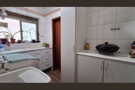 Apartamento à venda com 120m², 3 quartos e 2 vagasÁrea de Serviço 