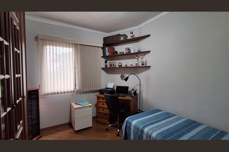 Apartamento à venda com 120m², 3 quartos e 2 vagasQuarto 