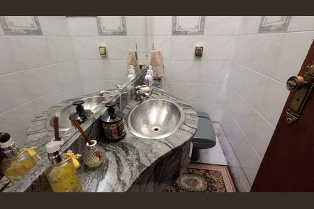 Apartamento à venda com 120m², 3 quartos e 2 vagasLavabo 