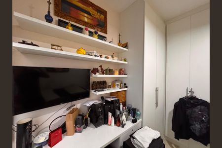 Apartamento para alugar com 80m², 2 quartos e 1 vagaQuarto 