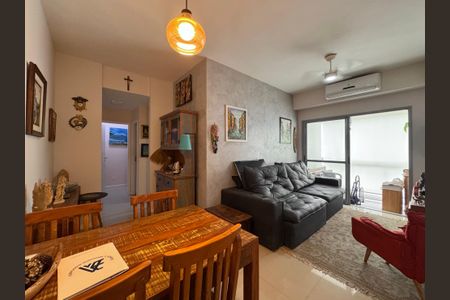 Sala de apartamento para alugar com 2 quartos, 80m² em Recreio dos Bandeirantes, Rio de Janeiro