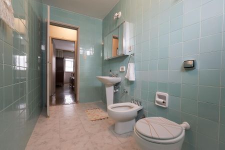 Apartamento à venda com 158m², 3 quartos e 1 vaga Apartamento à venda com 158m², 3 quartos e 1 vagaBanheiro 1
