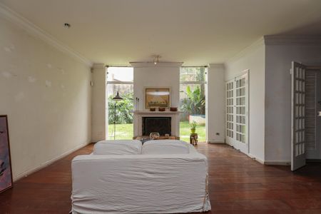 Casa para alugar com 360m², 4 quartos e 4 vagasSala