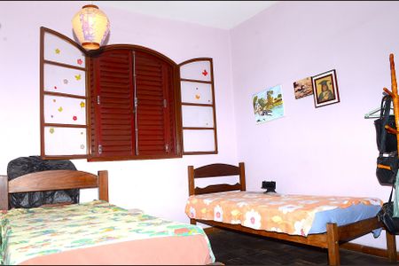 Casa à venda com 360m², 4 quartos e 3 vagasQuarto 2