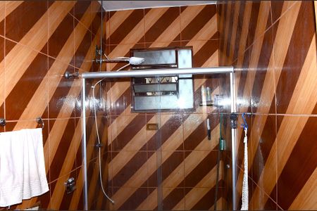 Casa à venda com 360m², 4 quartos e 3 vagasBanheiro Corredor