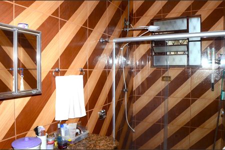 Casa à venda com 360m², 4 quartos e 3 vagasBanheiro Corredor