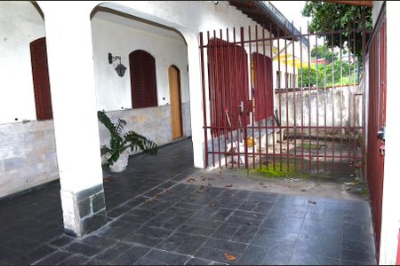 Casa à venda com 360m², 4 quartos e 3 vagasÁrea externa