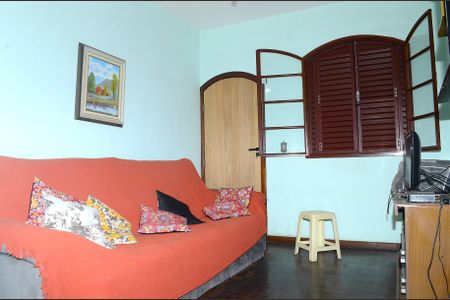 Casa à venda com 360m², 4 quartos e 3 vagasSala de TV