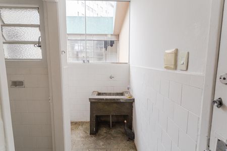 Apartamento à venda com 70m², 2 quartos e sem vaga Apartamento à venda com 70m², 2 quartos e sem vagaÁrea de Serviço