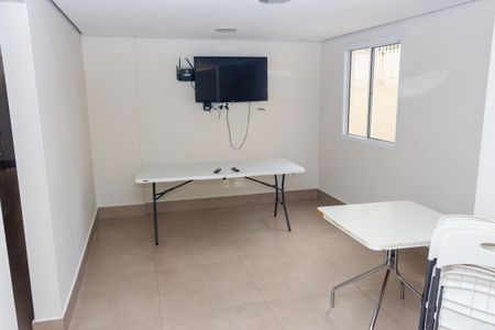 Apartamento para alugar com 45m², 2 quartos e 1 vaga Apartamento para alugar com 45m², 2 quartos e 1 vagaÁrea comum - Salão de festas Infantil