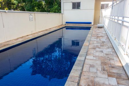 Apartamento para alugar com 45m², 2 quartos e 1 vaga Apartamento para alugar com 45m², 2 quartos e 1 vagaÁrea comum - Piscina